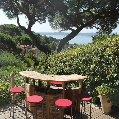 Tourterelle * Sainte-Maxime